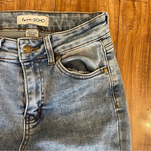 LOVE SOHO Women’s Light Blue High-Waisted Skinny Jeans Size 5 - Picture 4 of 12